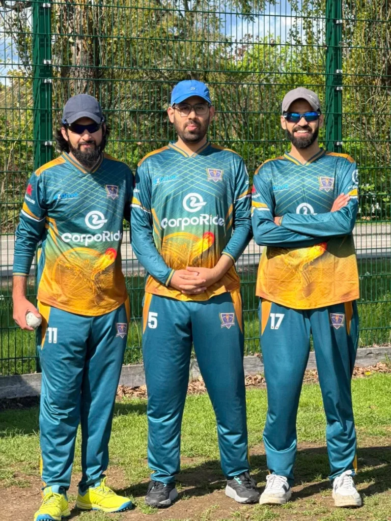 Three Stockholm Hunters players in the teal and gold 2026 kit